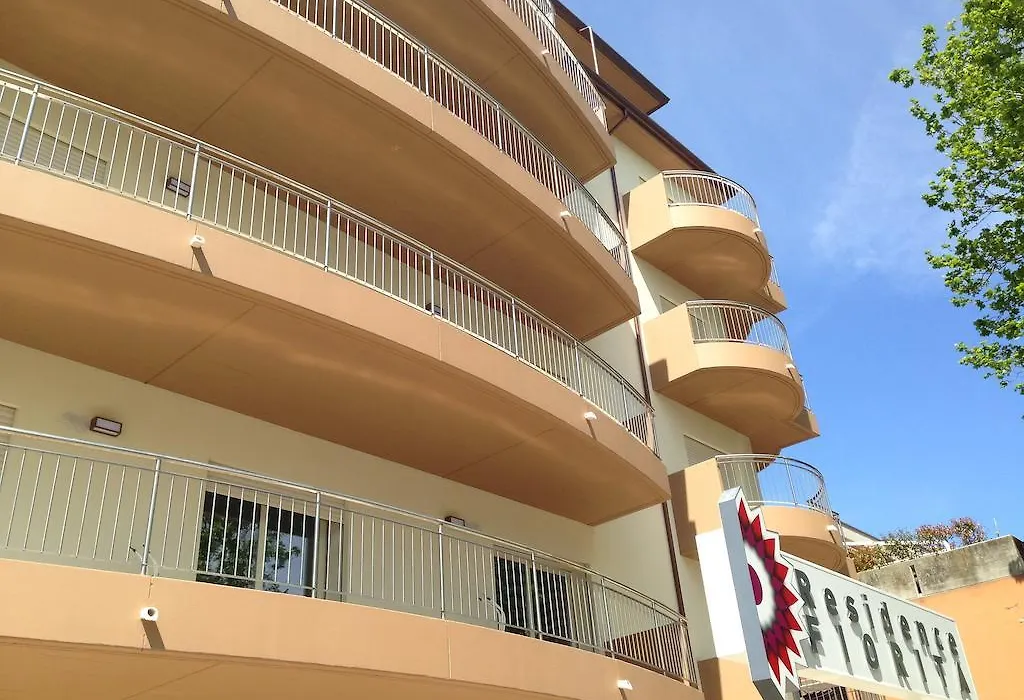 Residence Fiorita-1